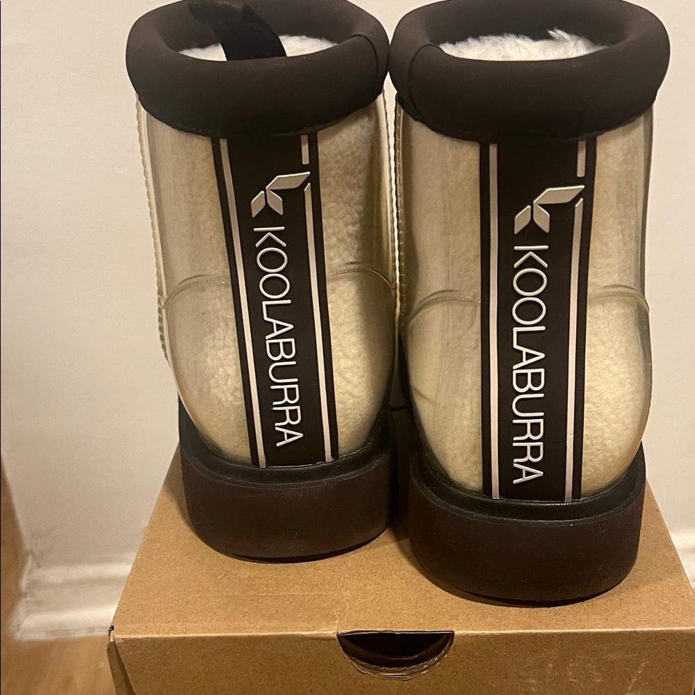 Koolaburra by UGG Women’s Black and Cream Boots